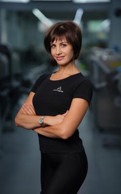 Инструктор групповых программ Носова Анастасия