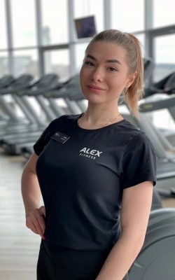 Инструктор тренажерного зала Рясько Алена