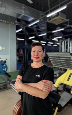 Инструктор групповых программ Андронова Ксения